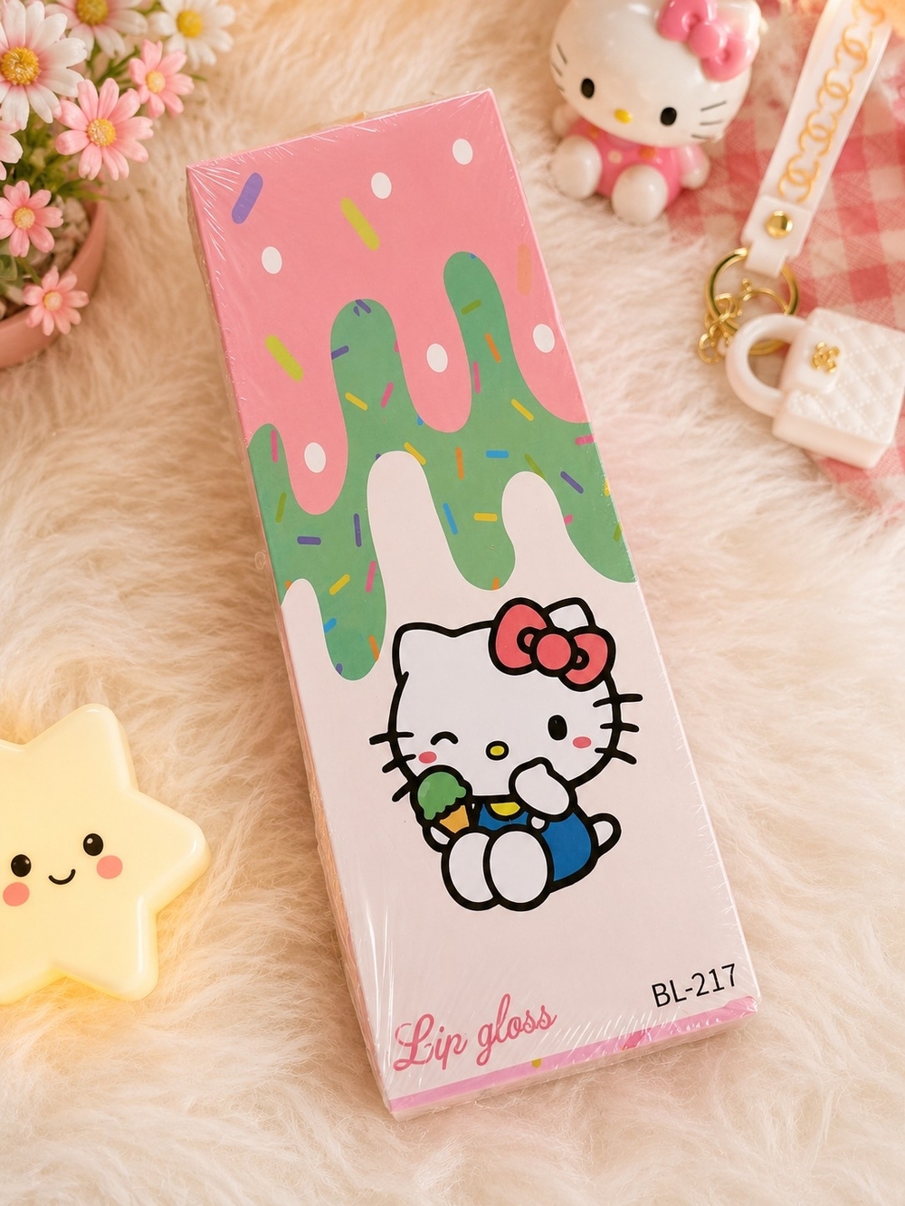 Hello Kitty Pink, Green & White Lip Gloss Box